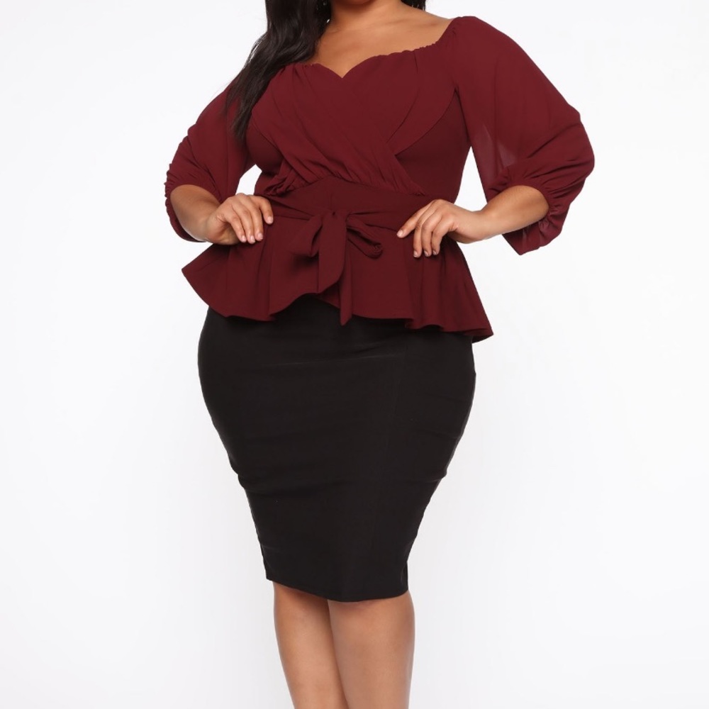 Fashion Nova burgundy peplum top. 3x never worn